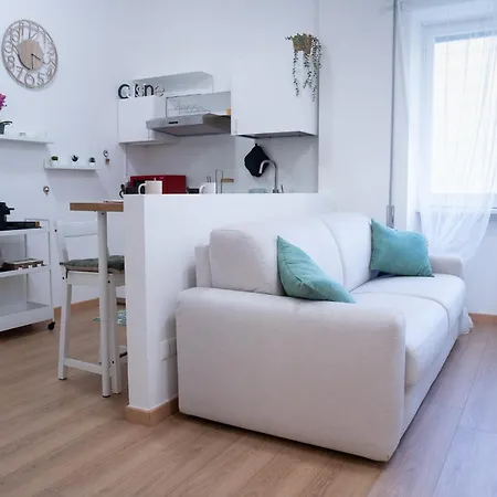 Apartment Parioli Cesar - 1 Stop From Piazza Del Popolo Rome